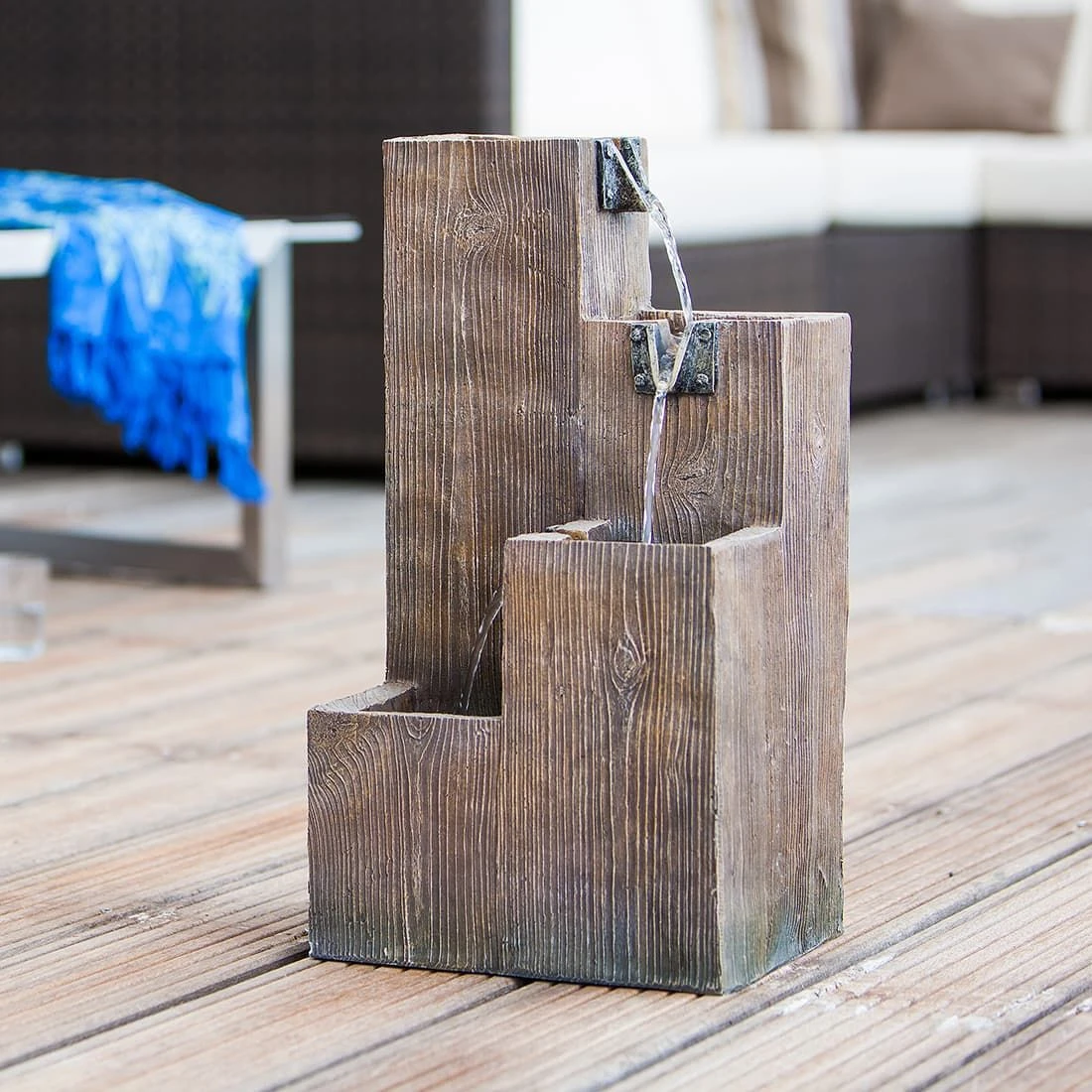 Heissner LED Stufenbrunnen Polyresin Teaklook - Image 2