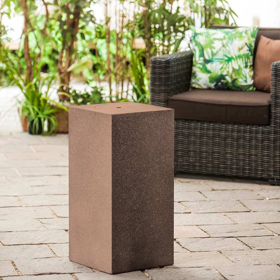 Heissner Tower Gartenbrunnen-Sockel Polystone Rostfarben - Image 2