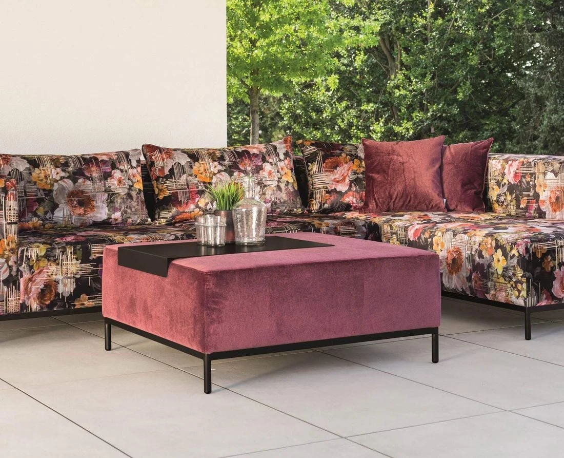 Stern Taavi Flower Hocker Aluminium/Polster Schwarz Matt/Weinrot